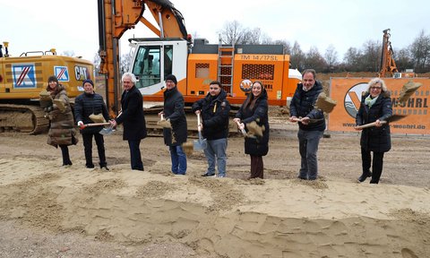 Spatenstich für Berufsschulzentrum